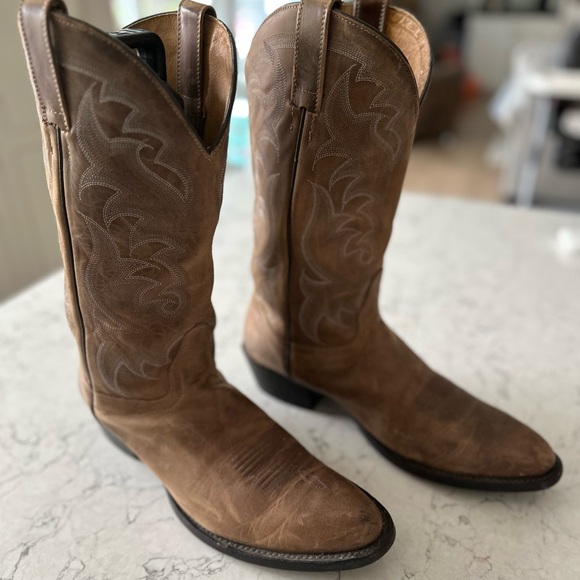 Cody James Brown Cowboy Boots - Picture 1 of 4